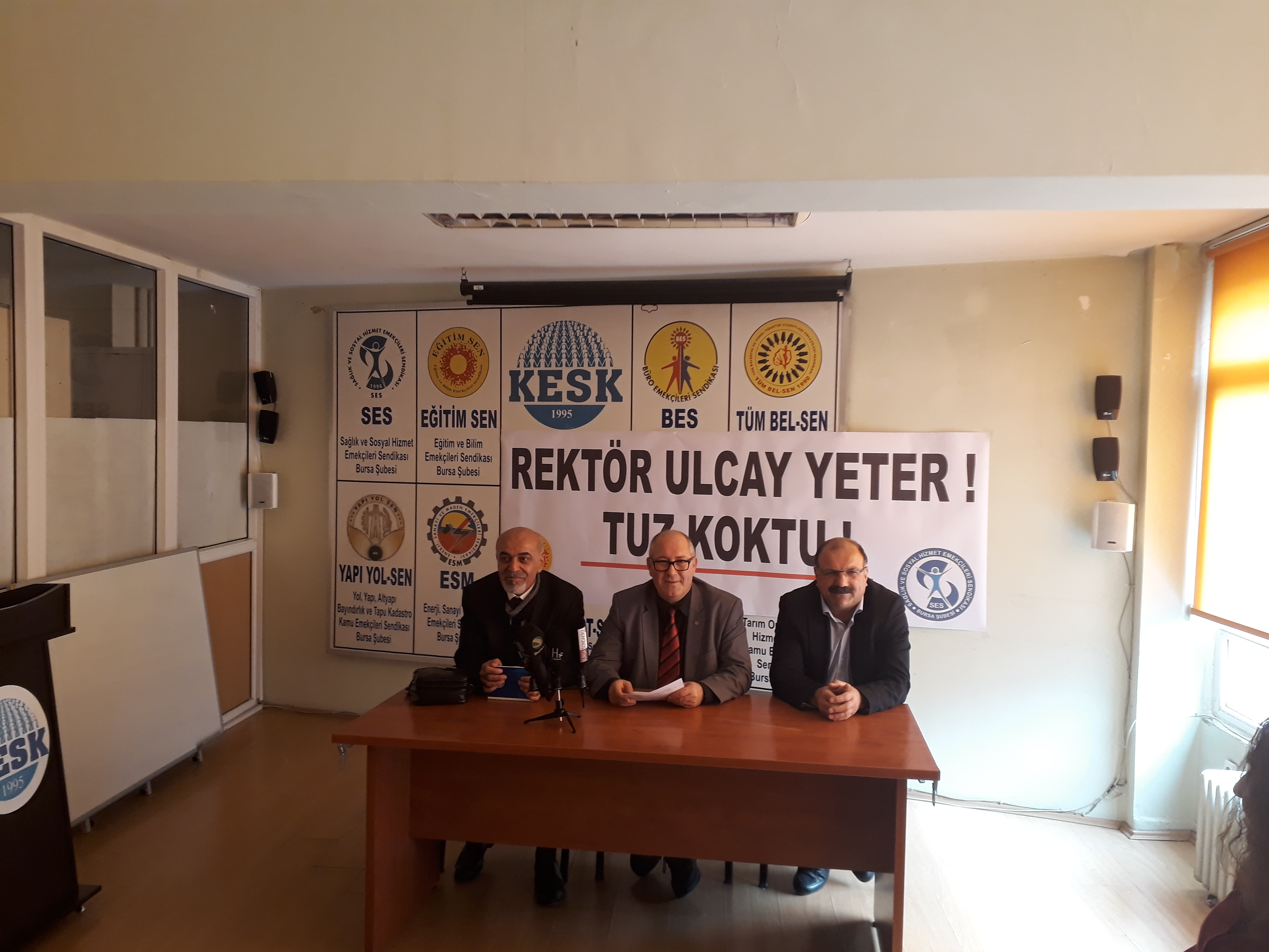 Bursa SES ve Eğitim-Sen Şubeleri: Uludağ Üniversitesi Rektörü Yusuf Ulçay’ın Uygulamalarına Karşı Mücadele Etmekte Kararlıyız!