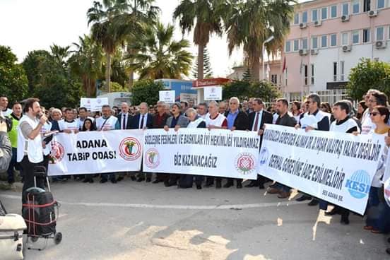 Adana: Dr. Yaşar Ulutaş Derhal Görevine İade Edilsin