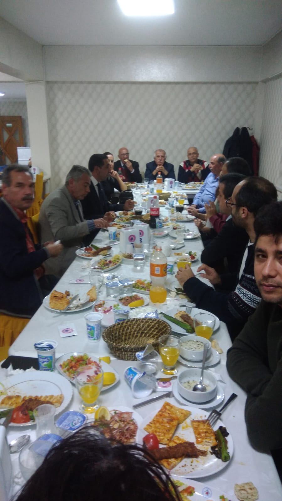 Osmaniye Temsilciliğimiz Üyelerimizle ve Adana Şube Yöneticilerimizle Yemekte Bir Araya Geldi