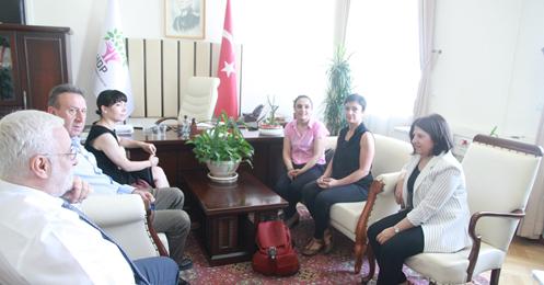 4+2 Sözleşmeli Sağlık Emekçileri İçin HDP Meclis Grup Başkan Vekilleriyle Görüştük