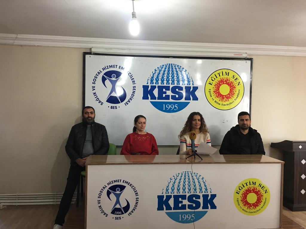 KESK Van Şubeler Platformu 1 Mayıs Pankartının Yasaklanmasına Tepki Gösterdi