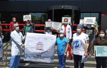 İstanbul Aksaray Şubemiz Ebe ve Hemşirelerin Hakları İçin Hastane Önünde Eylem Yaptı