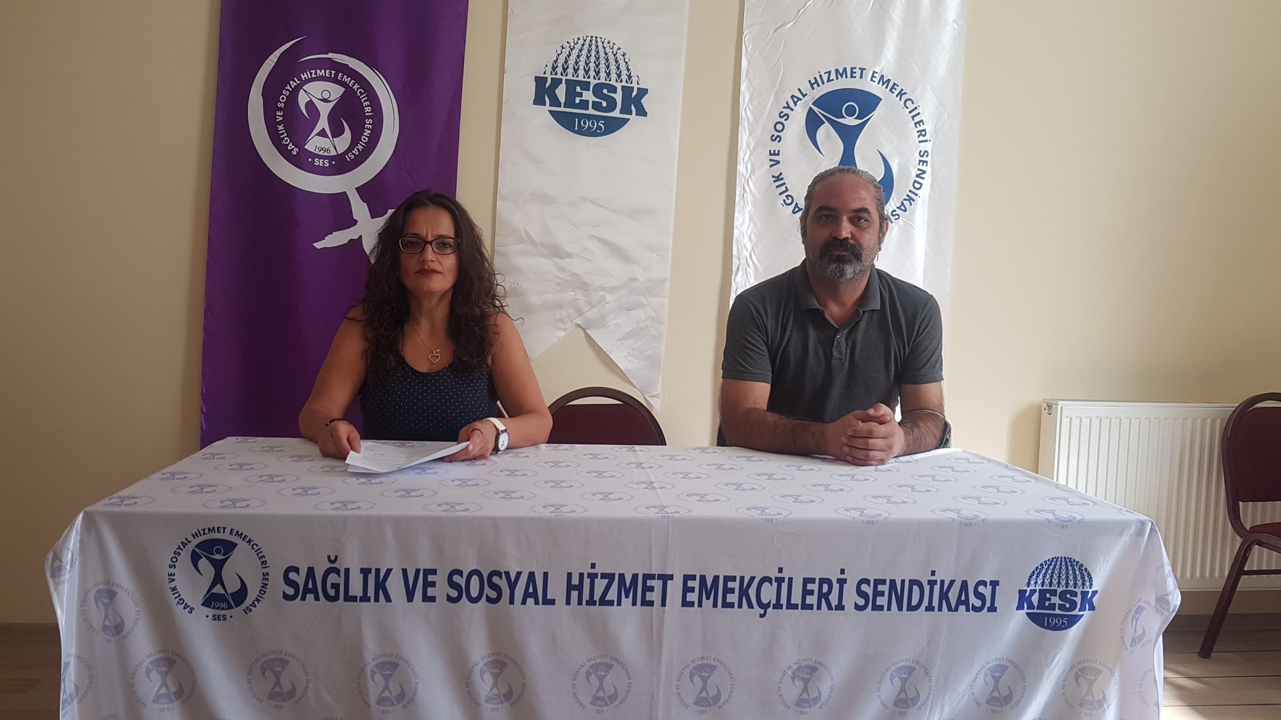 İzmir Şubemiz “Güvenceli İş, Güvenli Gelecek” İmzalarını TBMM’ye Sunulması İçin Genel Merkezimize Gönderdi