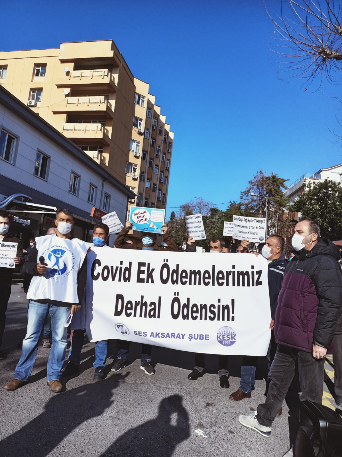 İstanbul Aksaray Şubemiz: Covid Ek Ödemelerimiz Derhal Ödensin